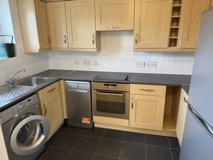 Photo 11- click for photo gallery